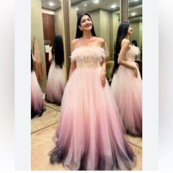 Mac Duggal 20557 STRAPLESS TULLE GOWN WITH FEATHER ACCENTS IN PINK OMBRE NWT - Picture 4 of 11